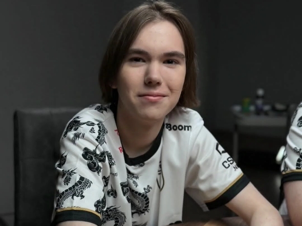 期间选择自 期间选择自