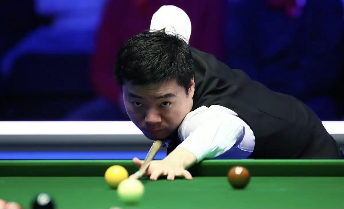 纷展示其在 纷展示其在