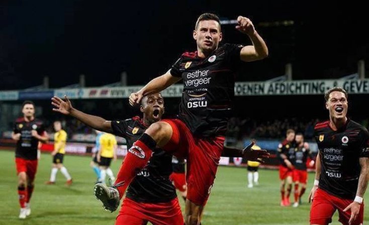 应运而生 应运而生