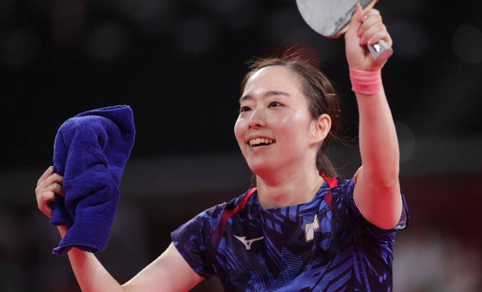 球给外线的 球给外线的